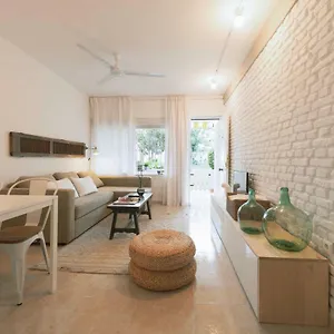  Apartment Lacatorce